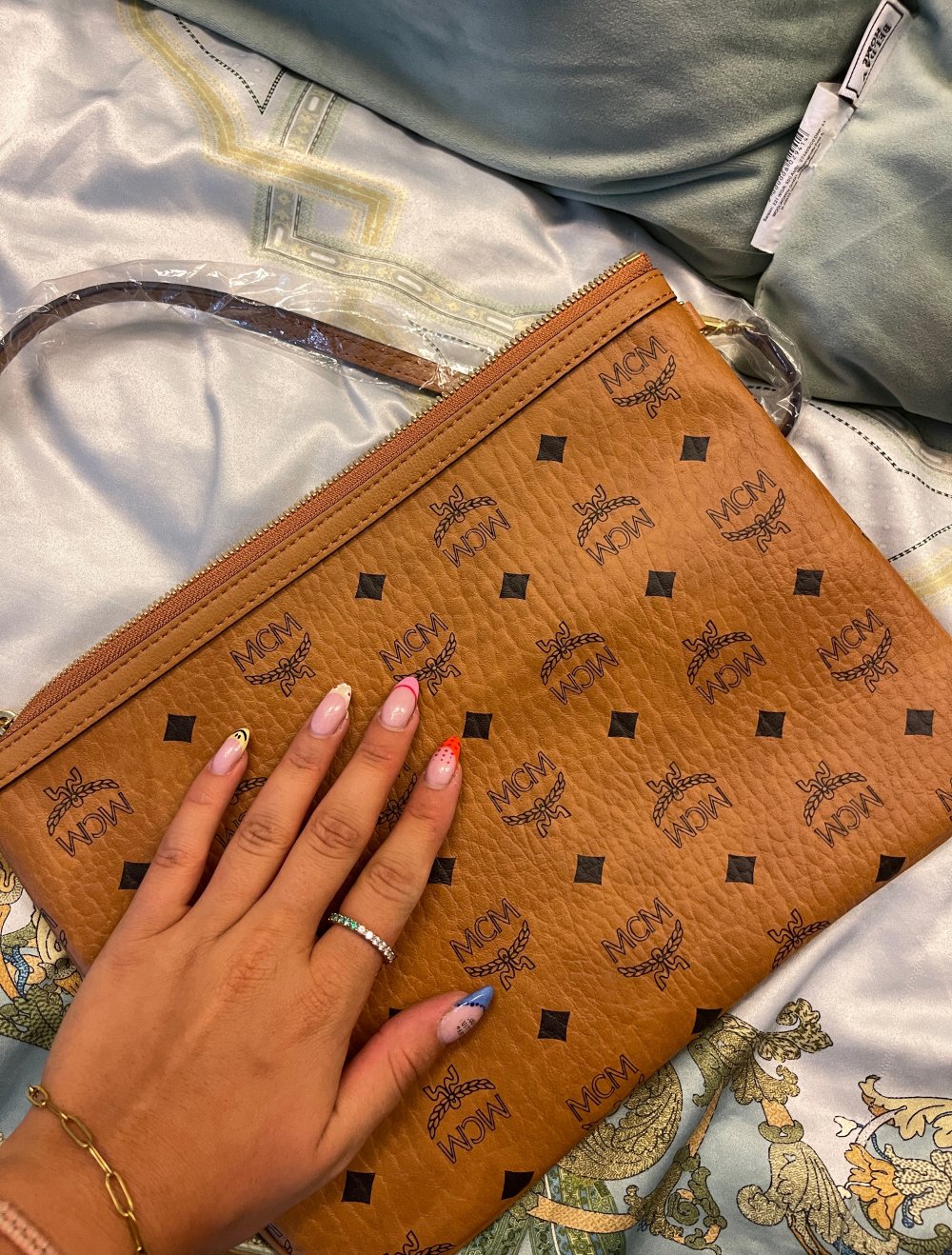 originale neue MCM