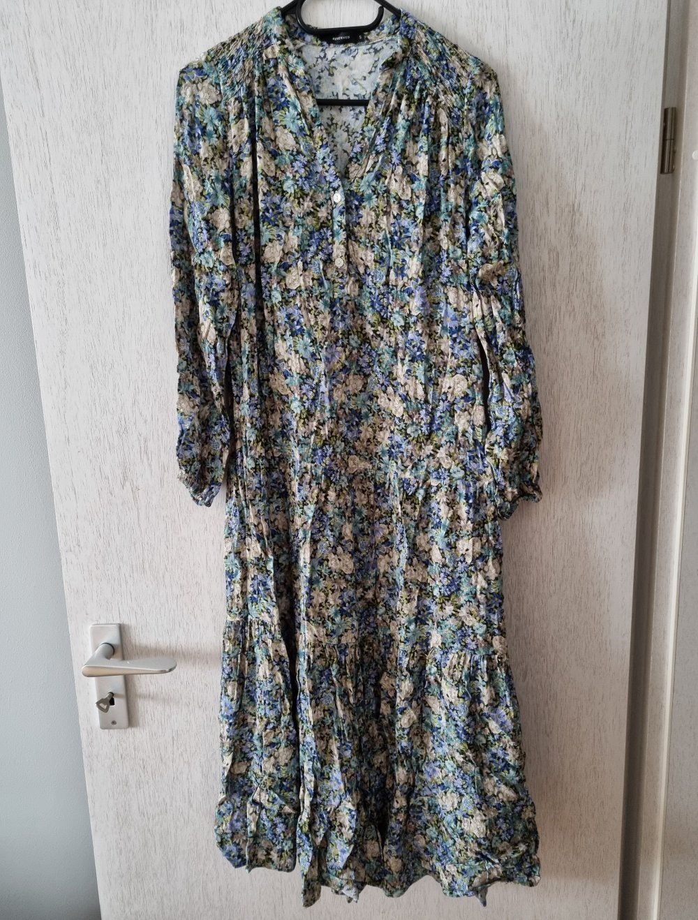 Reserved Midikleid Gr. S Blau Blumen Muster Neu