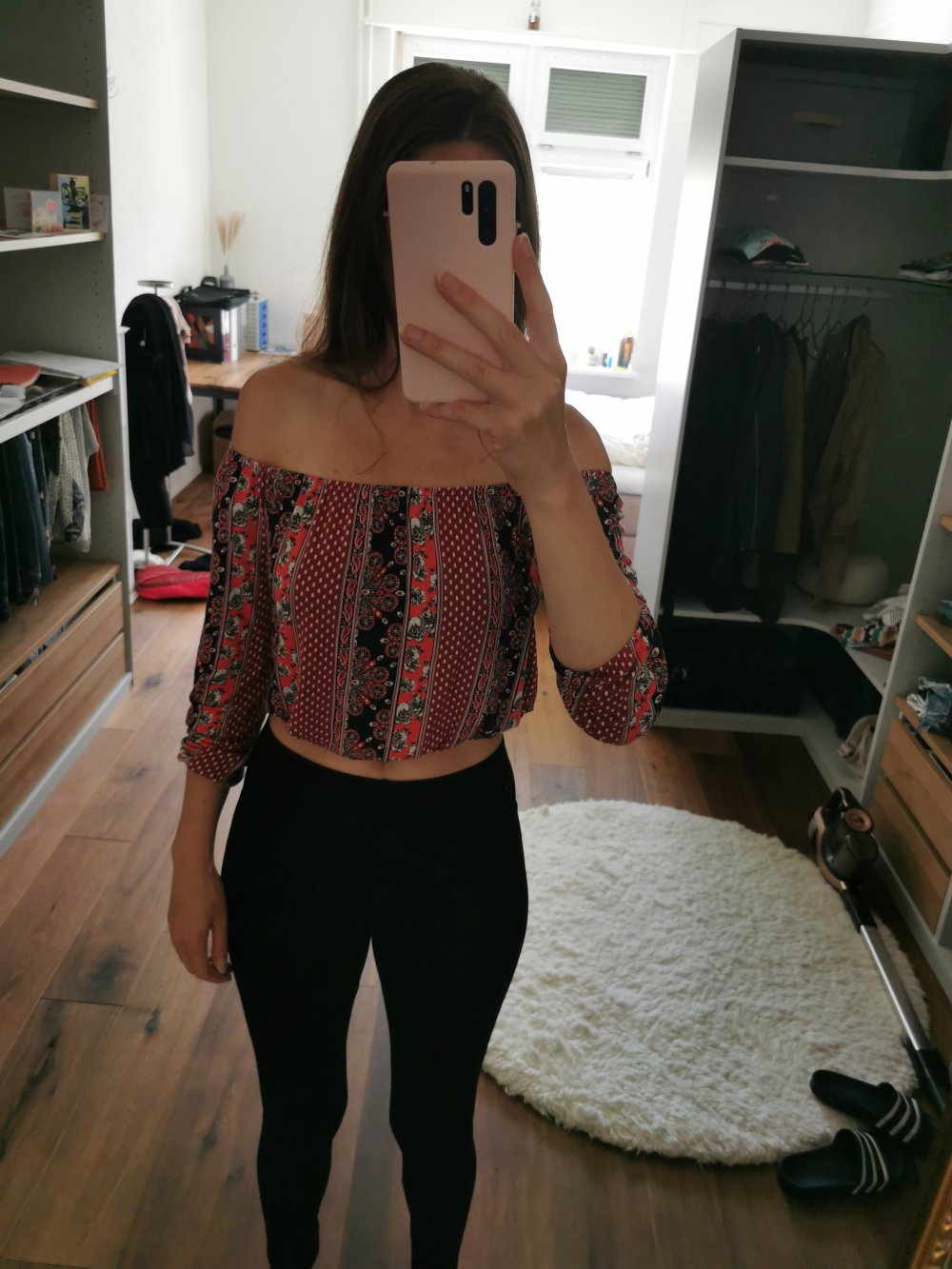 Gemustertes Sommershirt bauchfrei