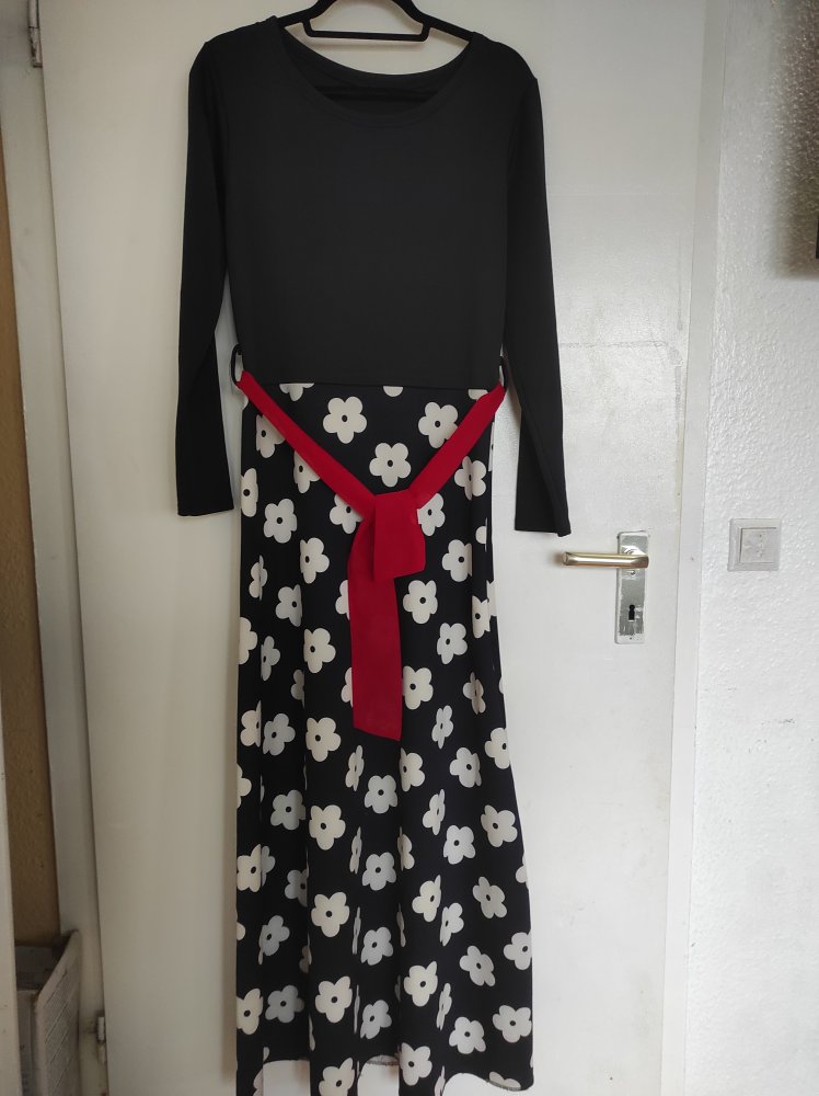 Kleid