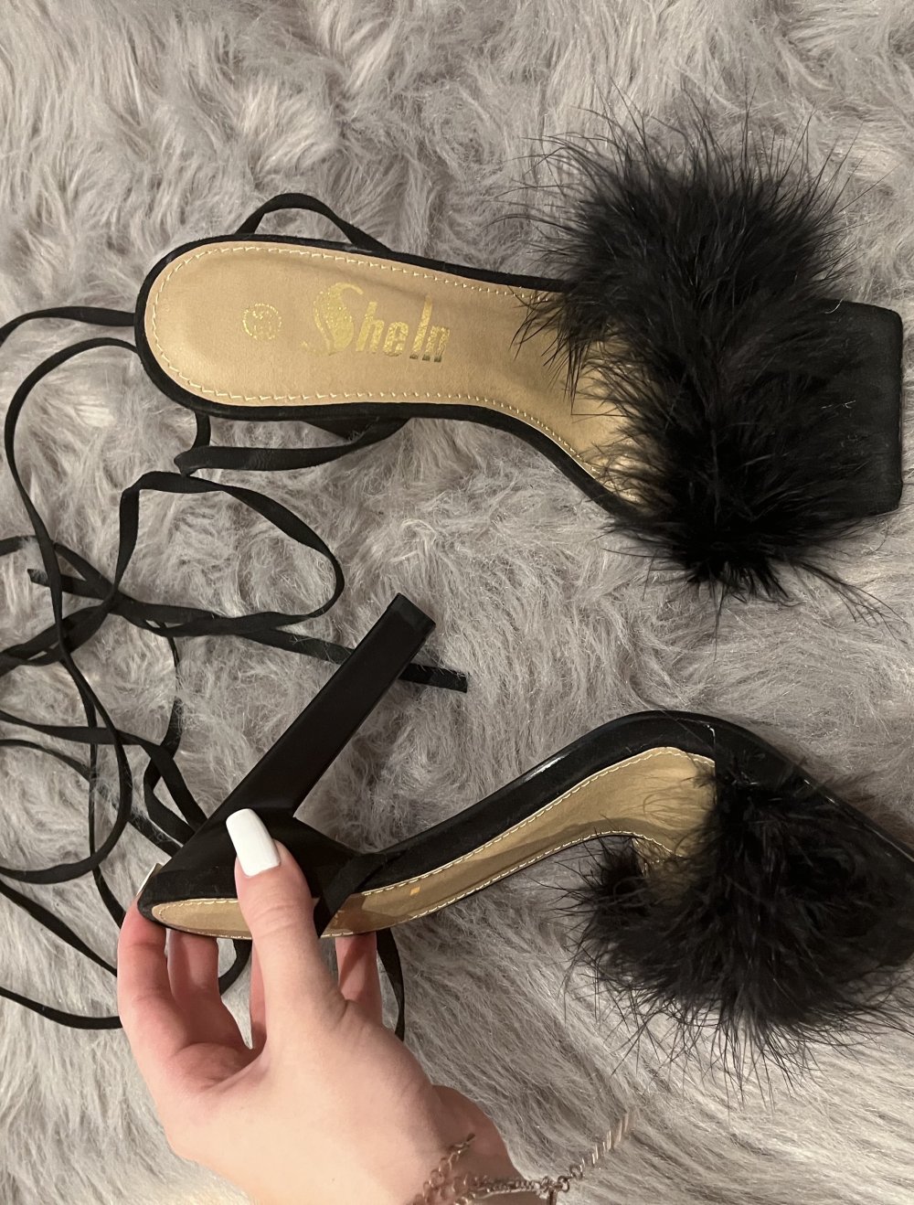 Sandalen mit Absatz