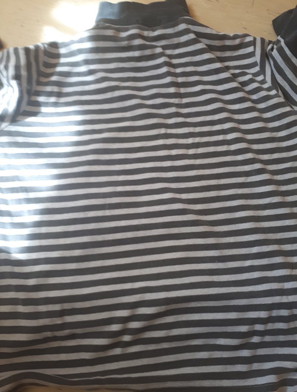 hallo ich verkaufe mein pulli