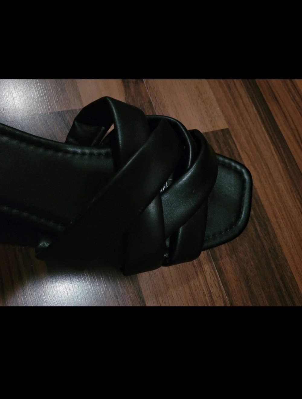 Schwarze sandalen