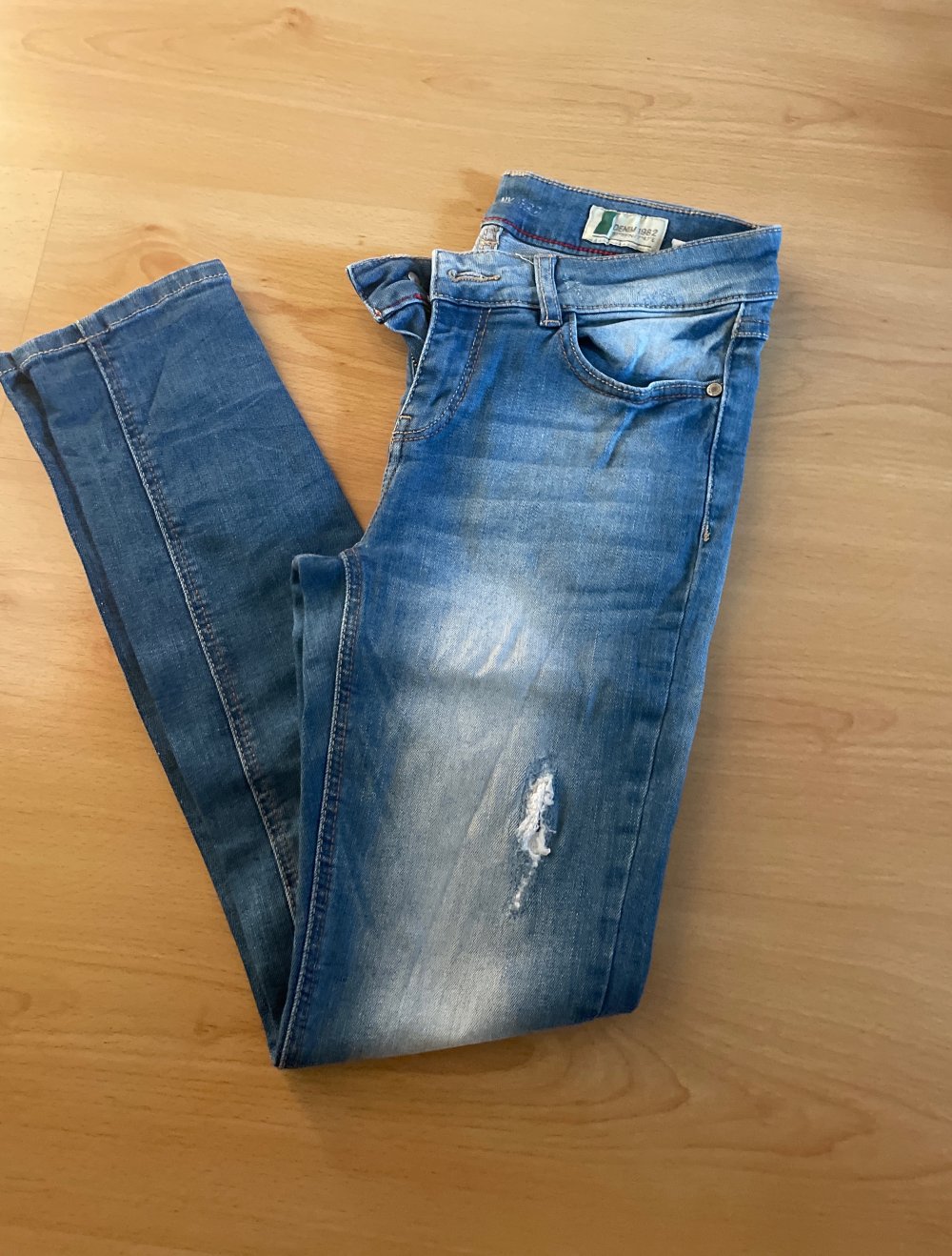Jeans ripped