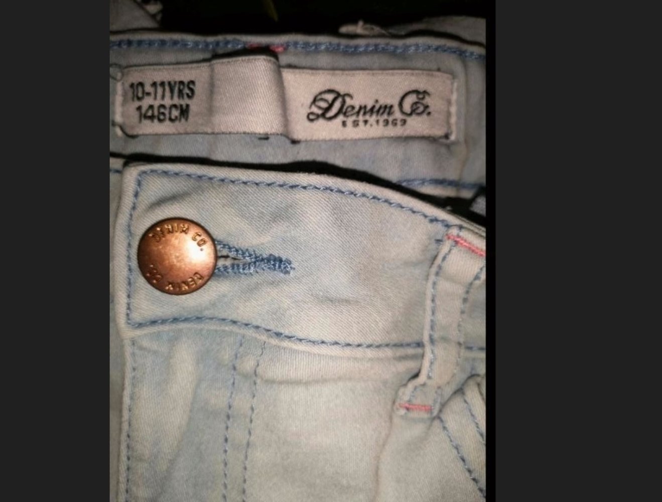 Kurze Hose Gr. 146