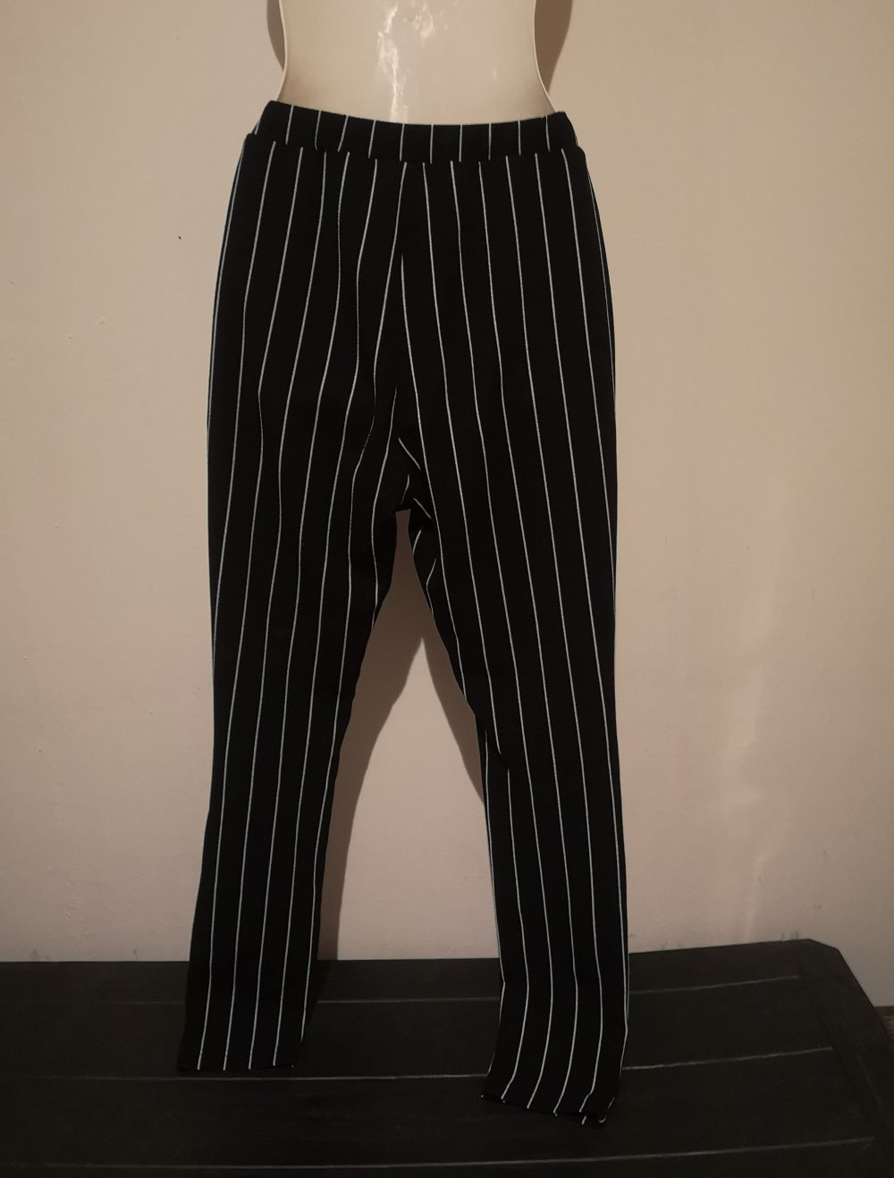 Stoffhose Gr. XS