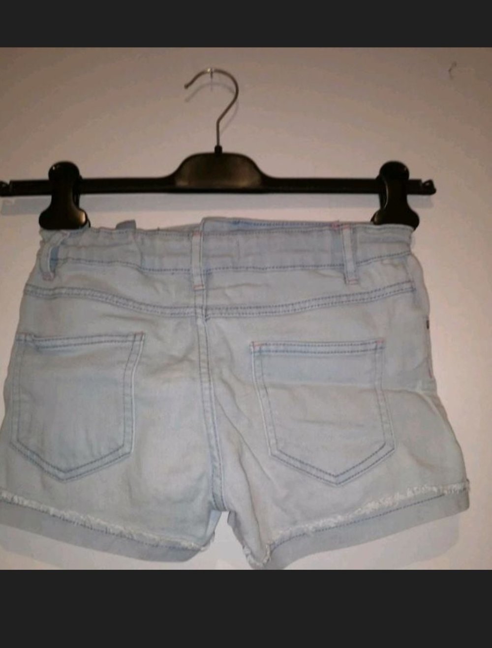 Kurze Hose Gr. 146