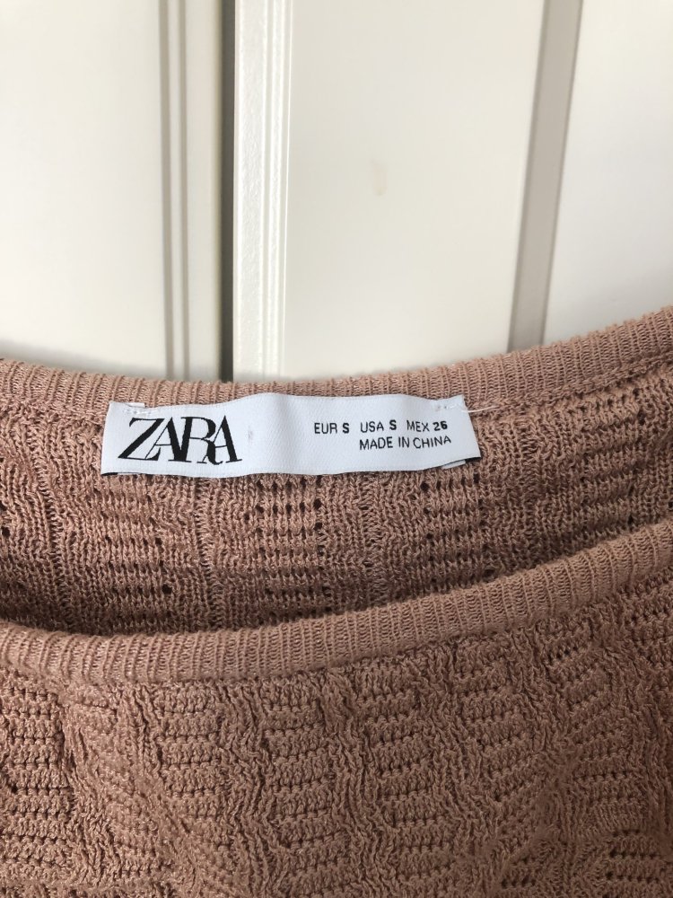 Zara Häkel Top