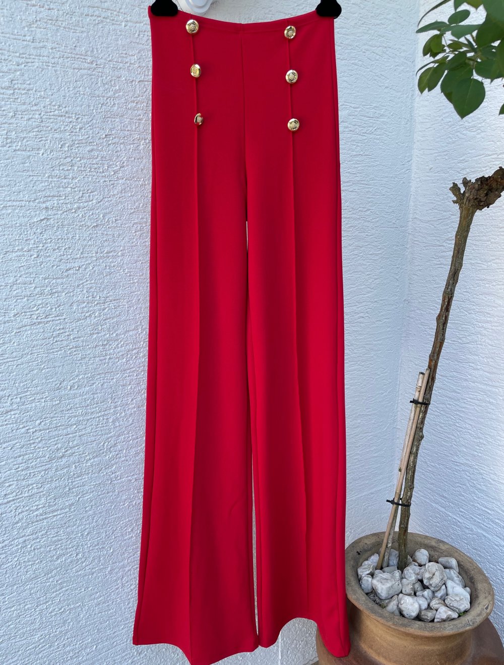 Hose mit hoher Taille