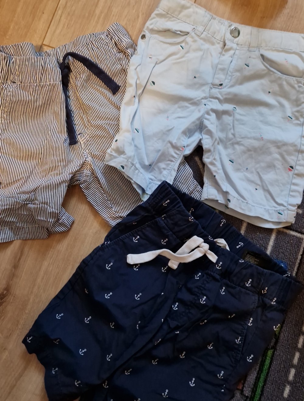 kurze Hosen 3er