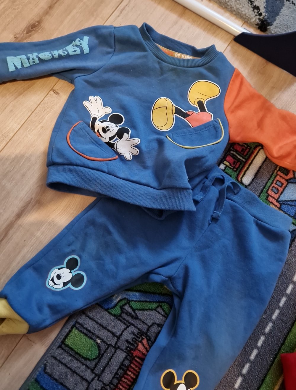 micky maus anzug