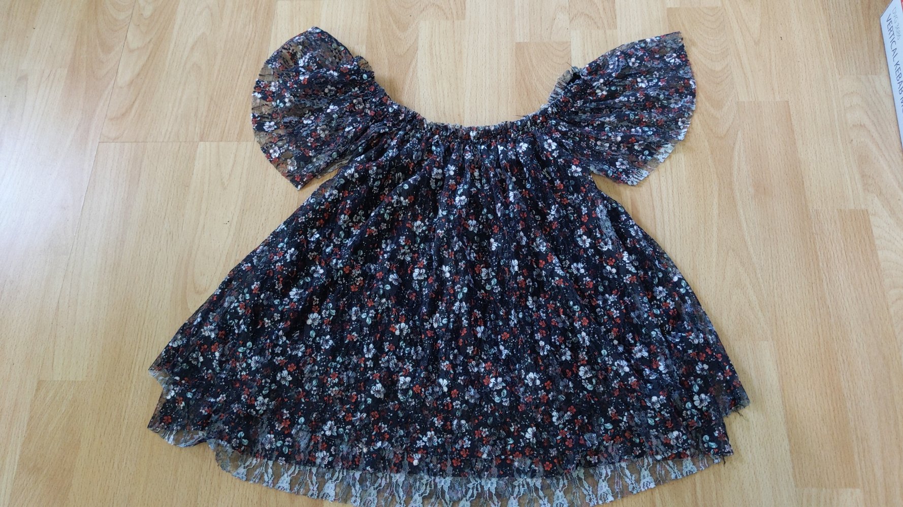 Tüll-Shirt mit Blumenmuster 