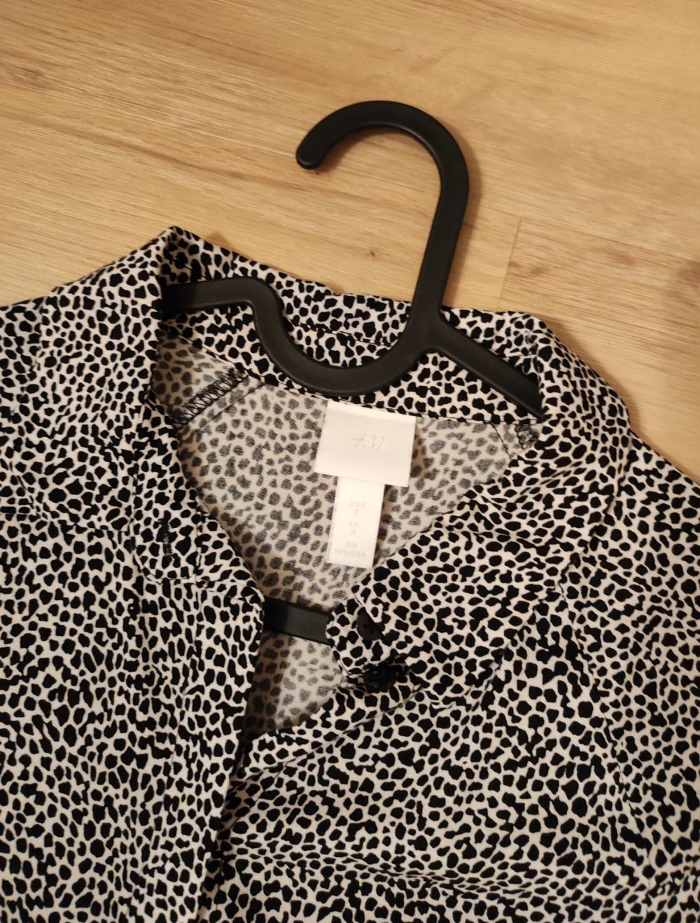 Kleid mit Kragen