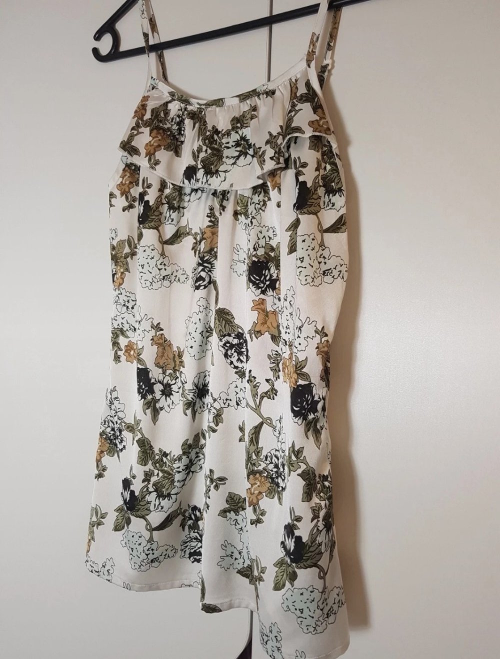 Top Elegant Voilant