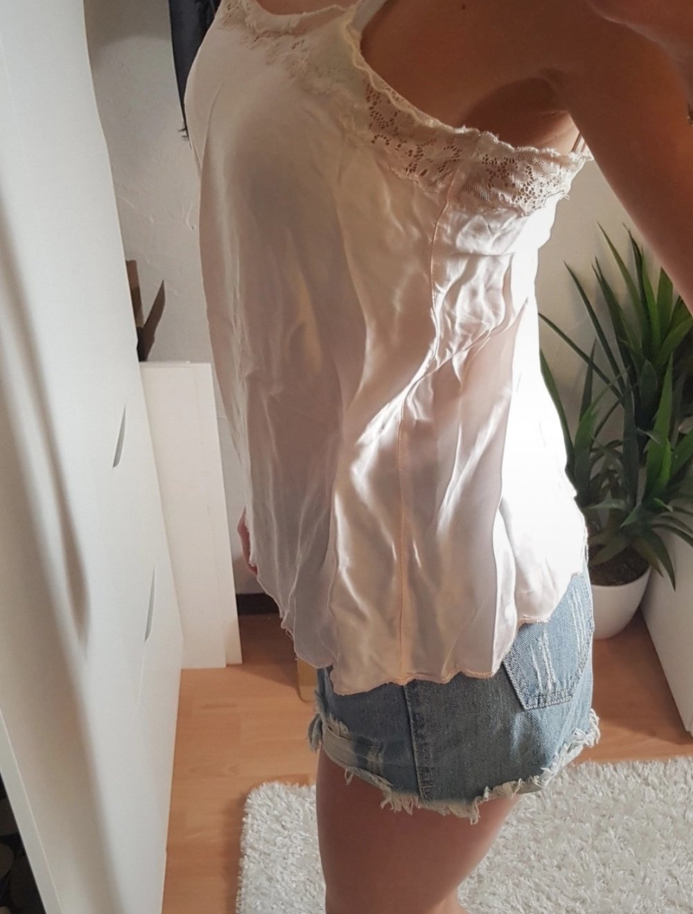 Top Spitze Satin