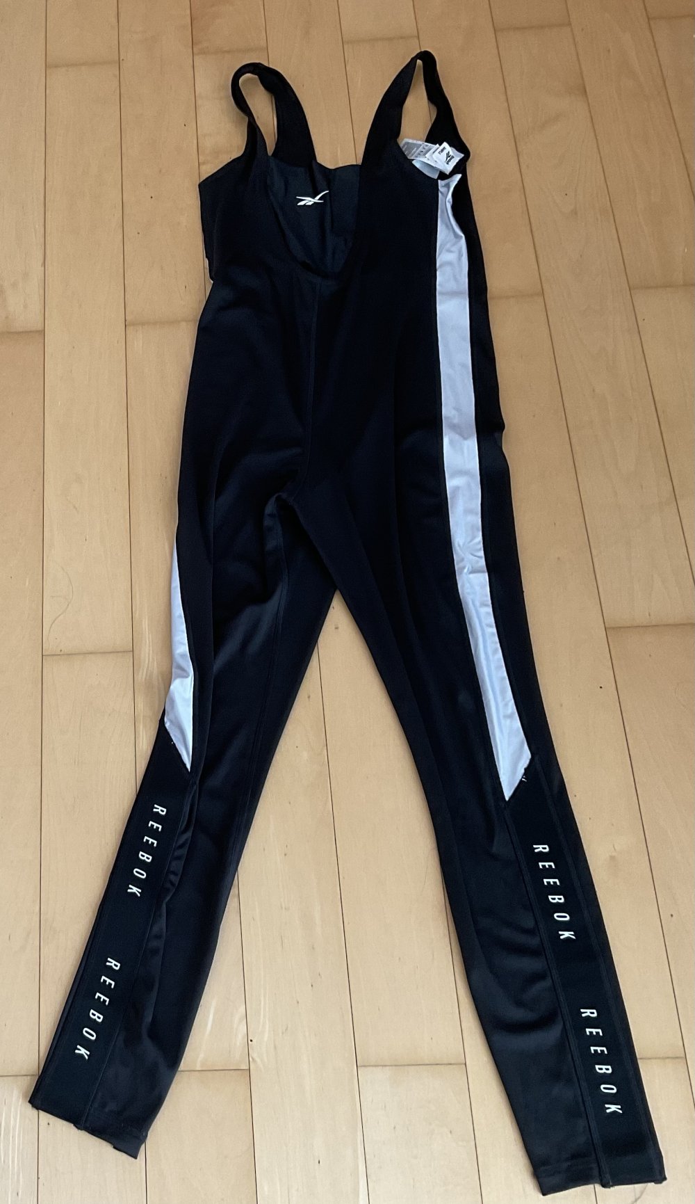 Wunderschöner Overall, Catsuit von Reebok