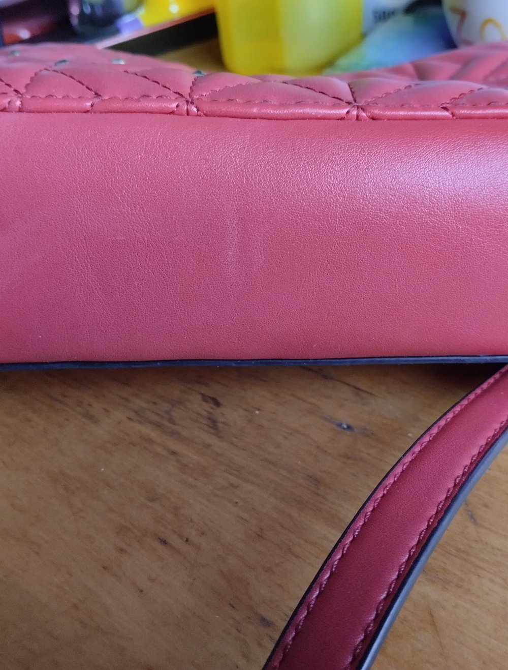 Handtasche von Guess