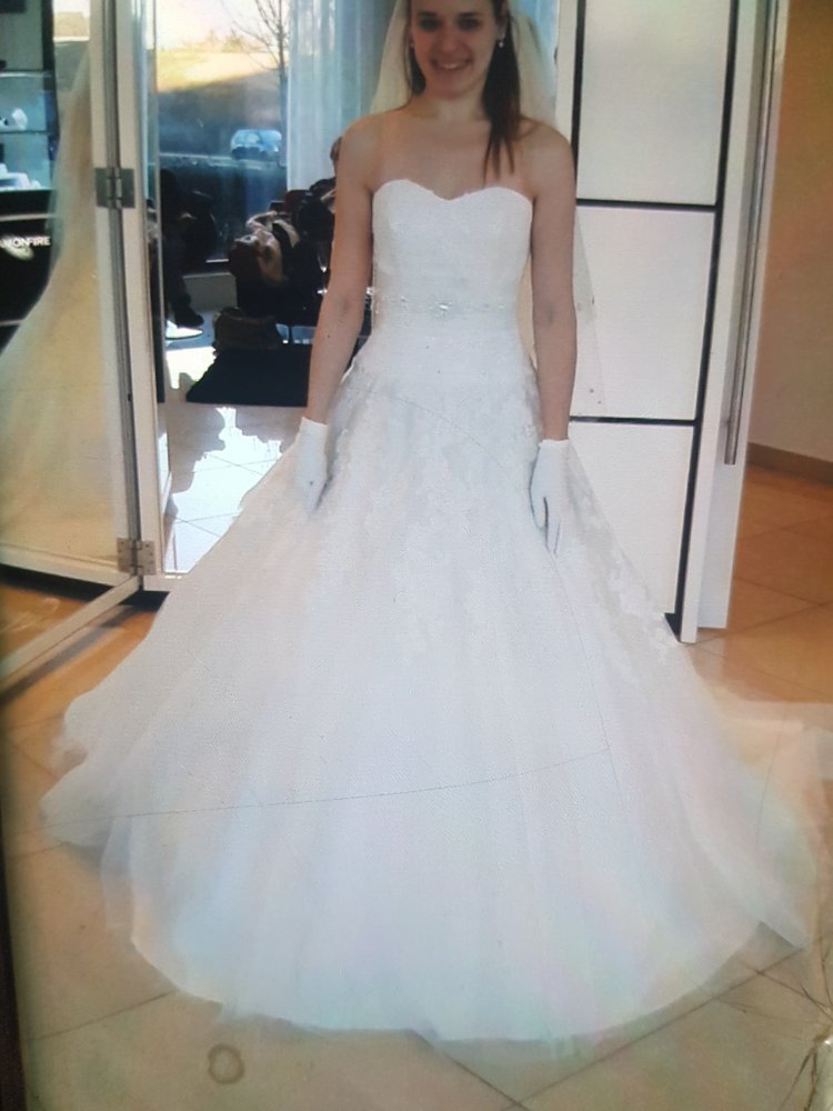 Brautkleid