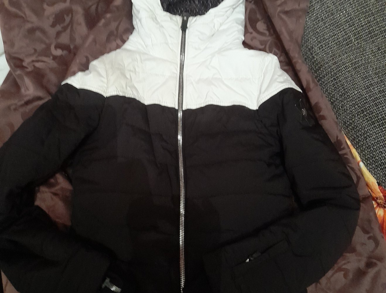 JET SET JACKE