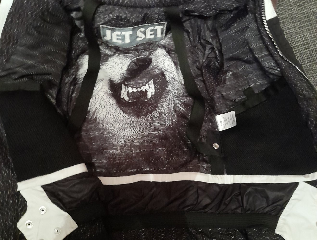 JET SET JACKE