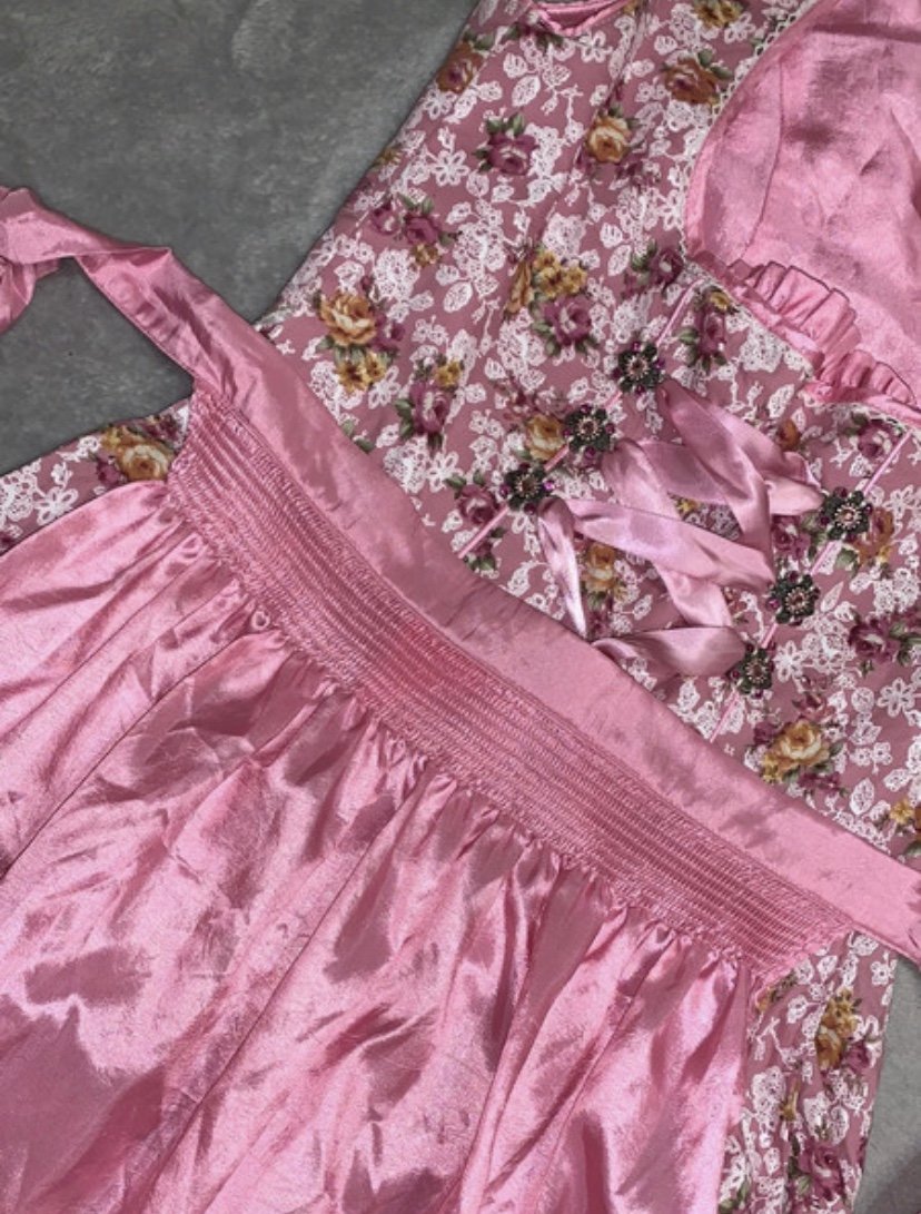 Dirndl 38