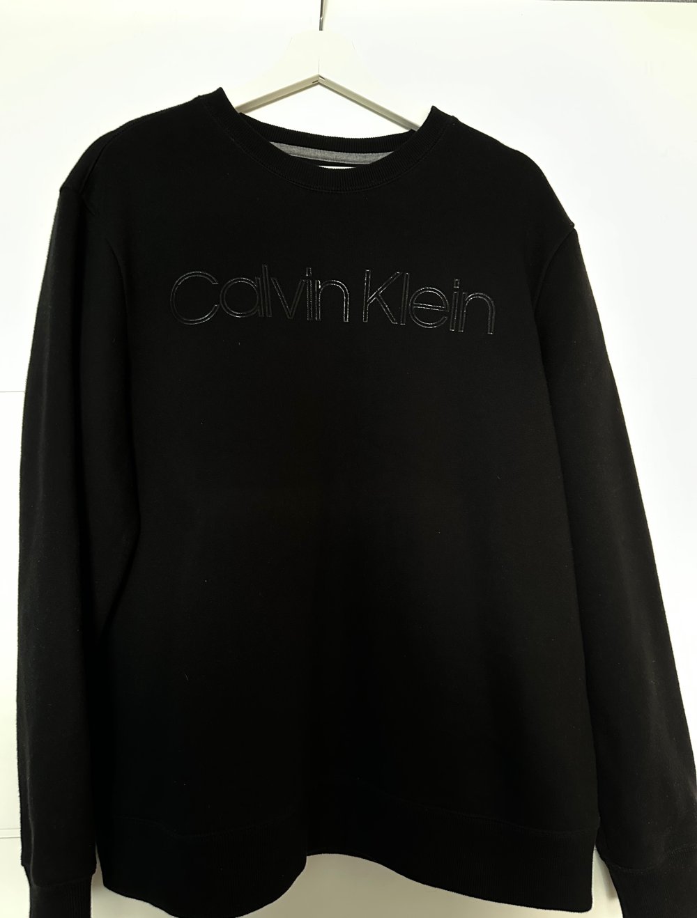Calvin Klein pullover