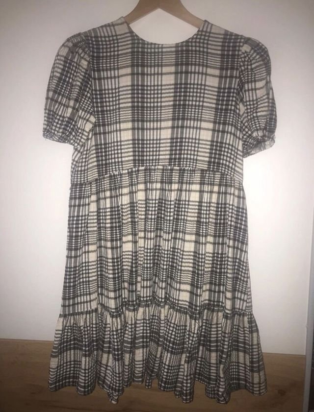 Kariertes Kleid