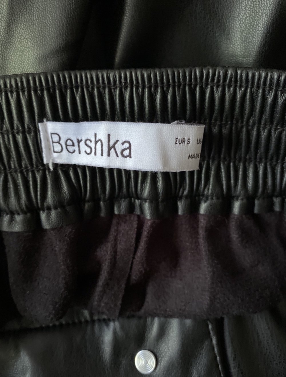 Hose Leder