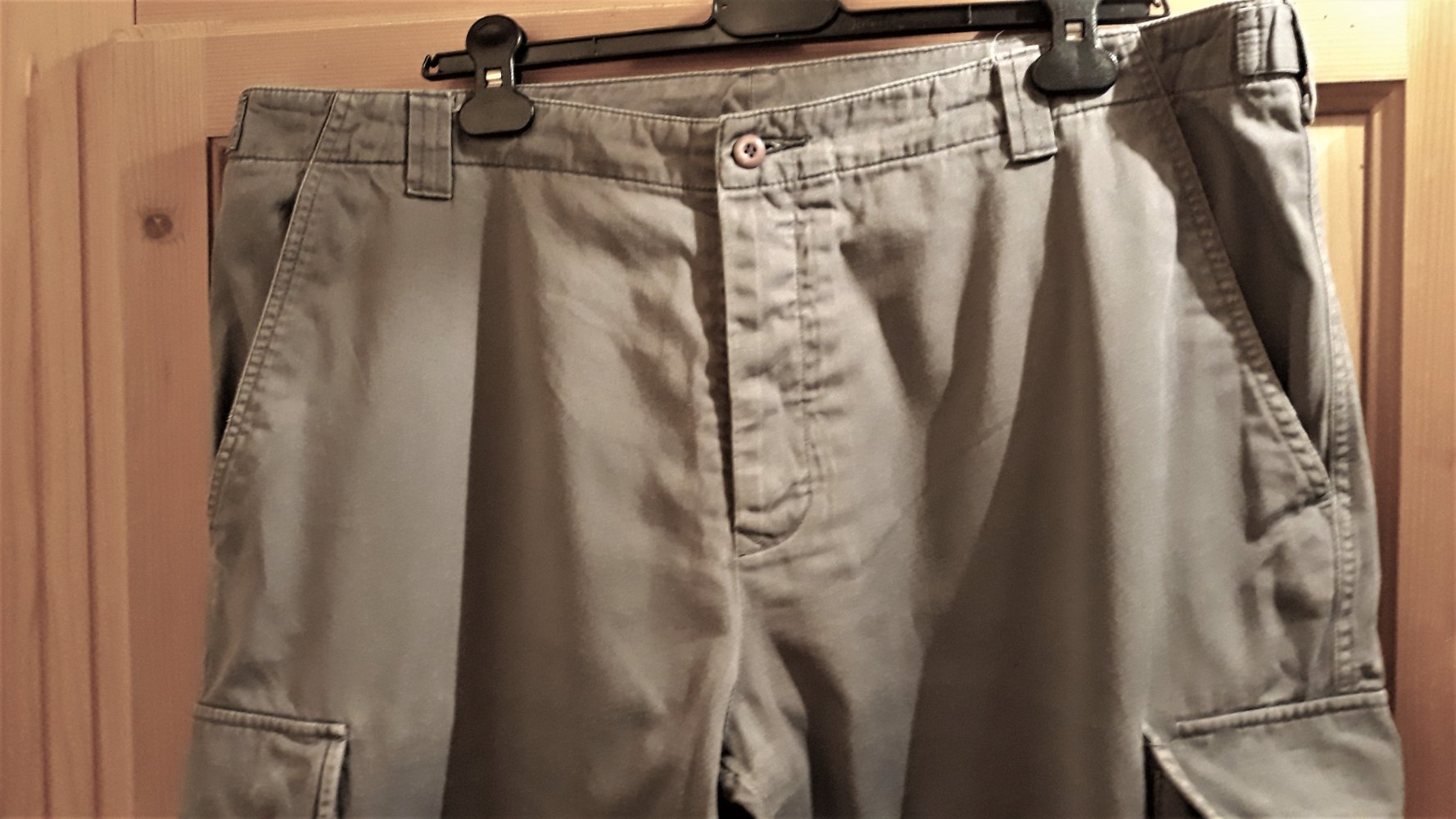 Tolle Herrenhose, grau,gefüttert, Gr.56/28, jetzt nur noch 4,-€