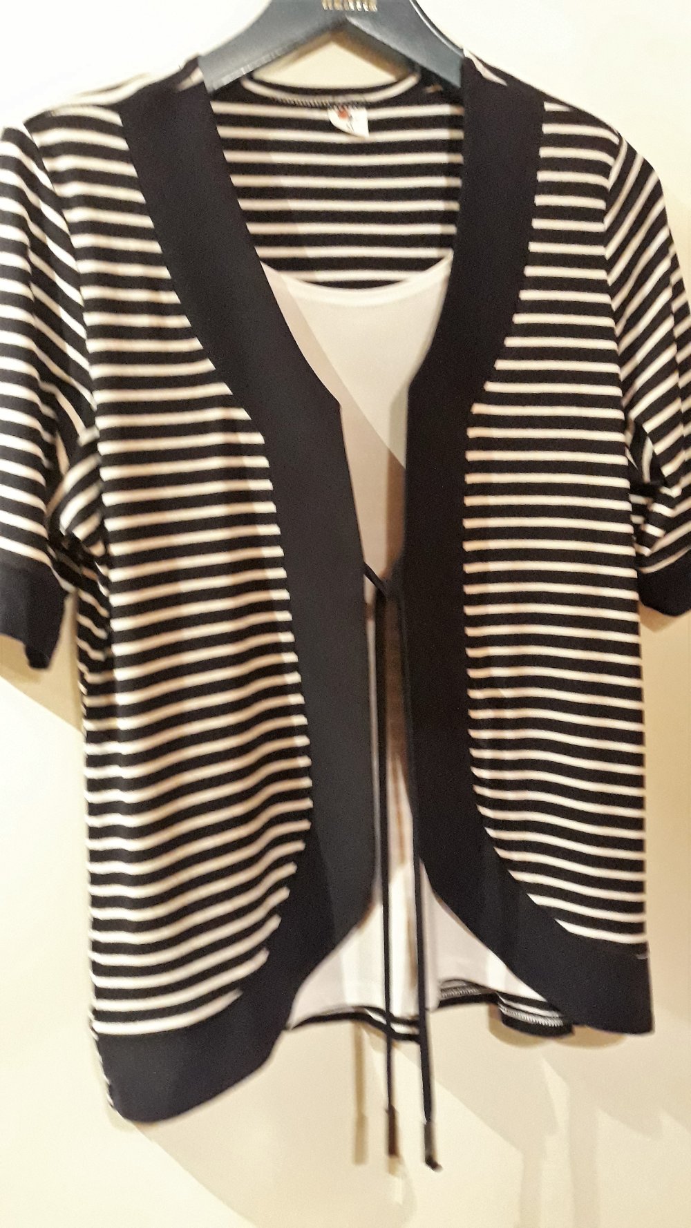 Edles Damenshirt/jacke, Gr.40, dunkelblau-weiss, Neu, Jetzt nur 6,-€