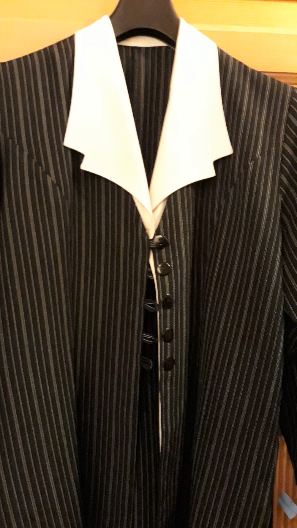 Rausverkauf!! Toller Damenhosenanzug, 2-teilig, Schwarz/weiss, Gr. 42, nur noch 5,-€
