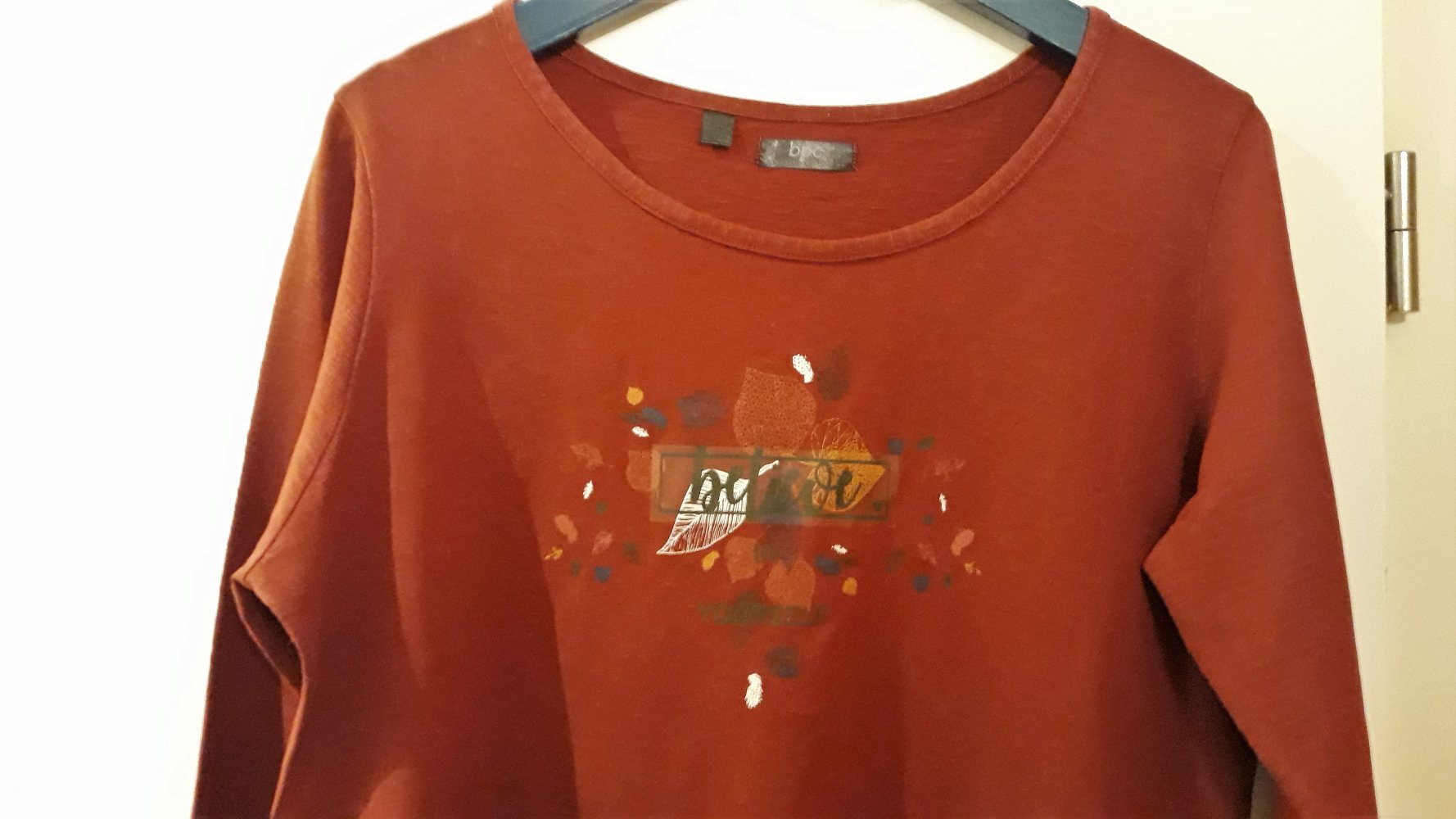 Schönes Damenshirt von bpc, Gr. 40/42, rostbraun, nur 3,-€