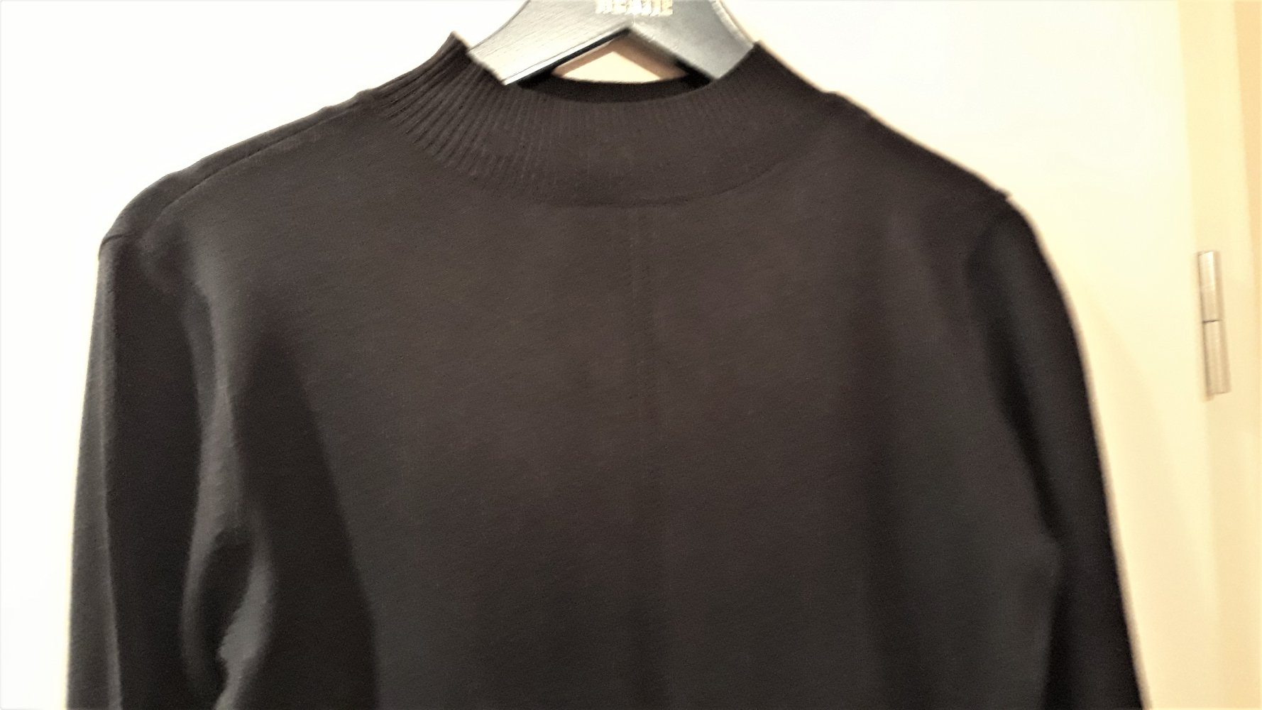 Toller Damenpullover von Gina, Gr. S, dunkelblau, Feinstrick, nur 4,-€