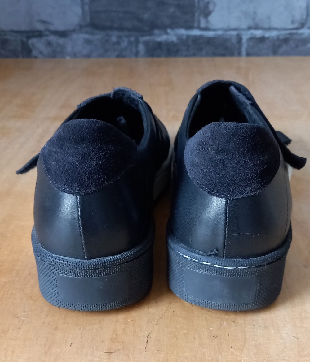 ZIGN Low sneaker schwarz Leder Klettverschluss Gr. 39