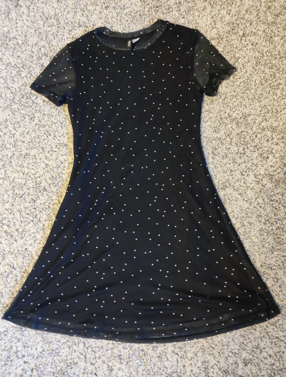 H&M gepunktetes Kleid