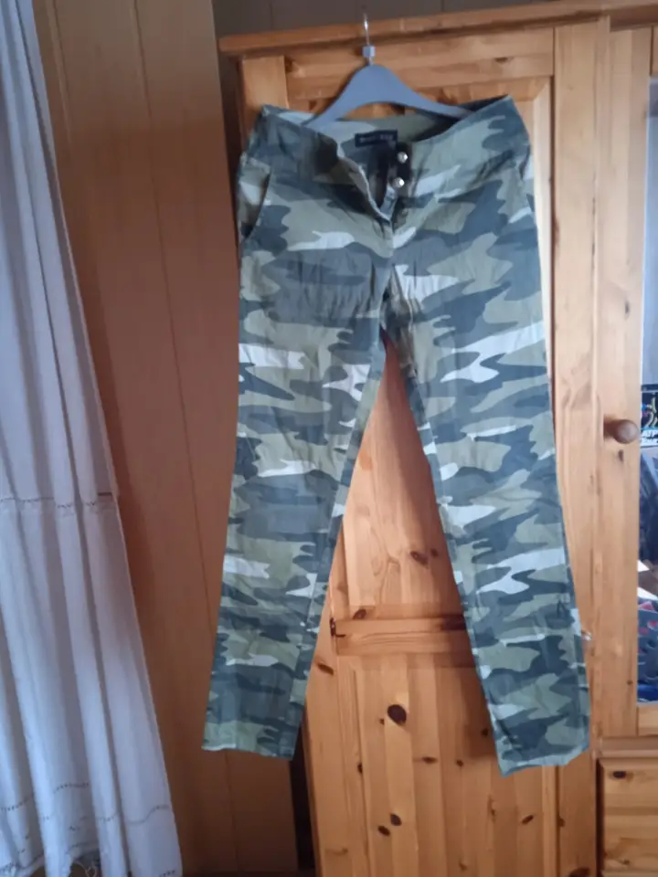 Mango Hose Größe S neuwertig 