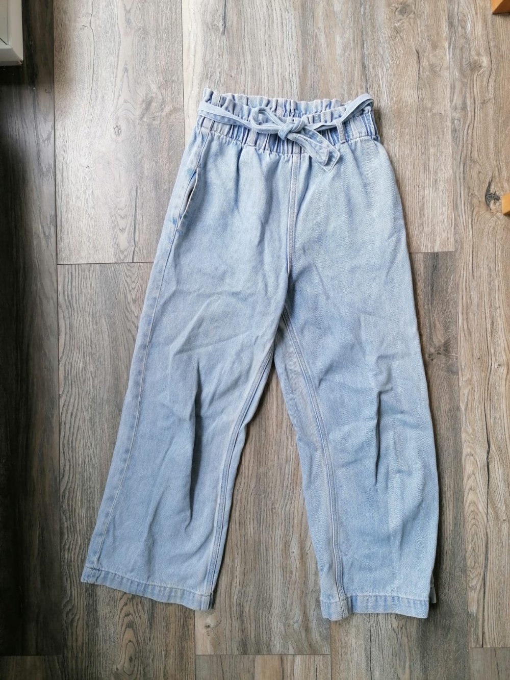 Hosen Jugendliche