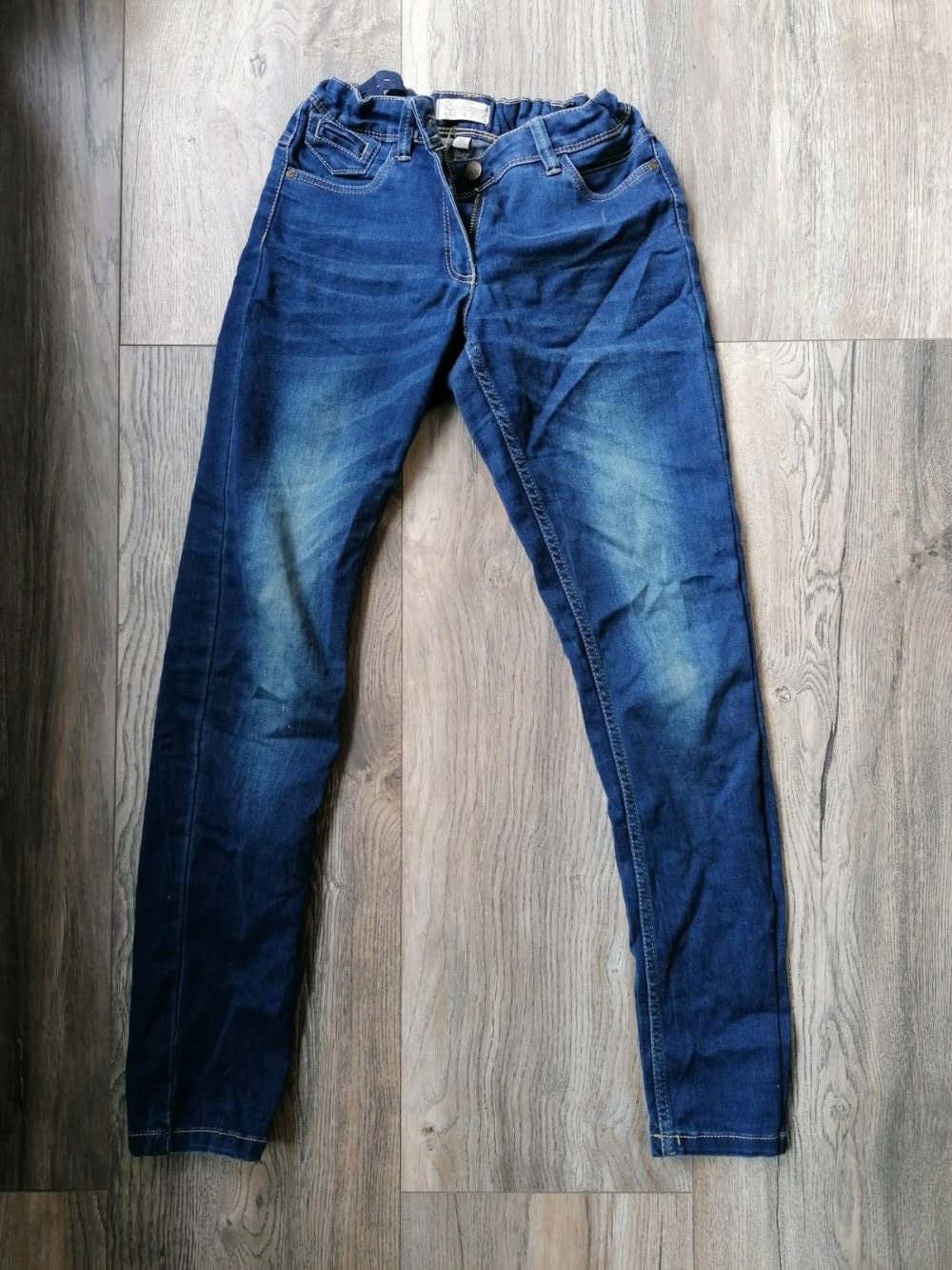 Hosen Jugendliche