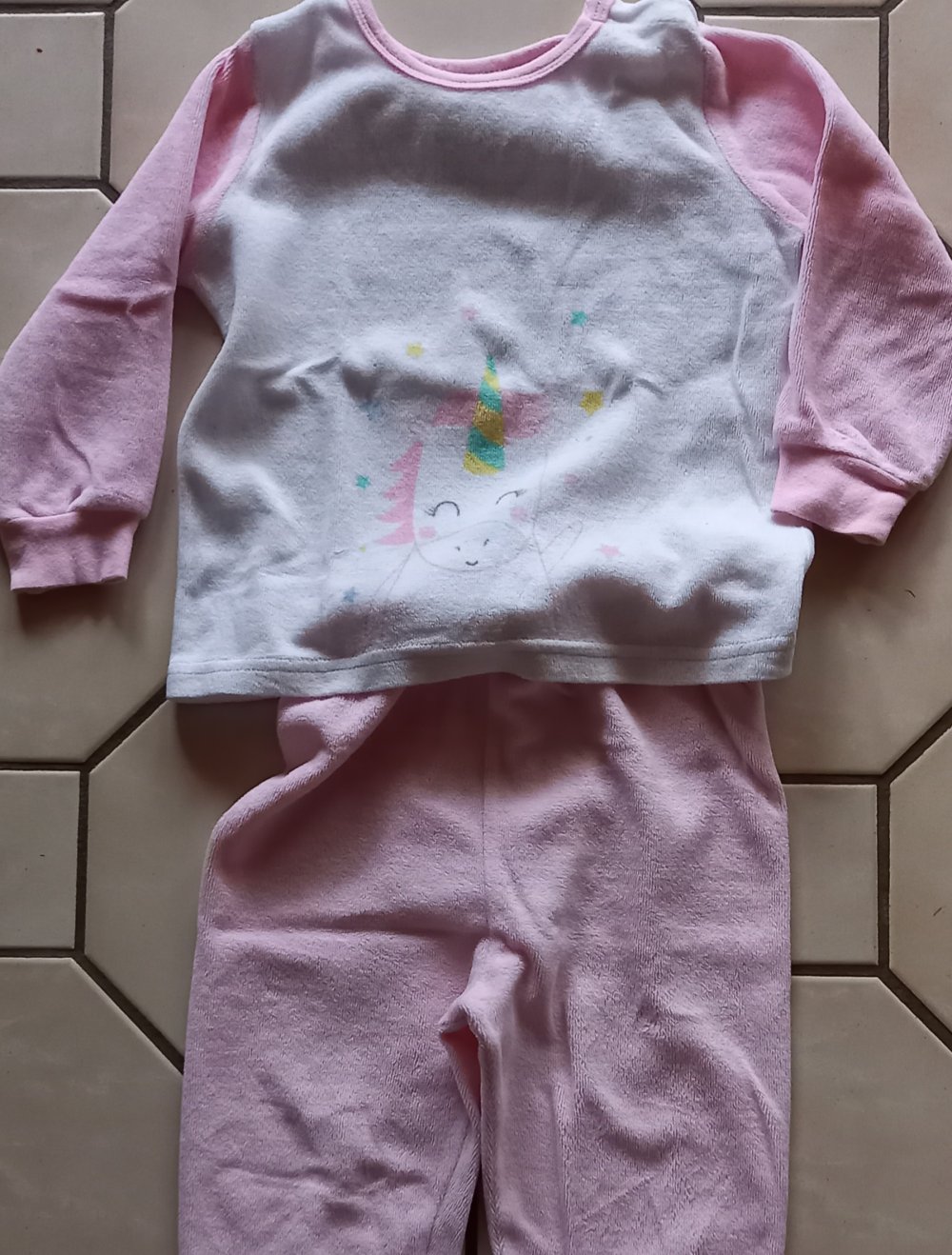 Schlafanzug in rosa/weiss Nickistoff