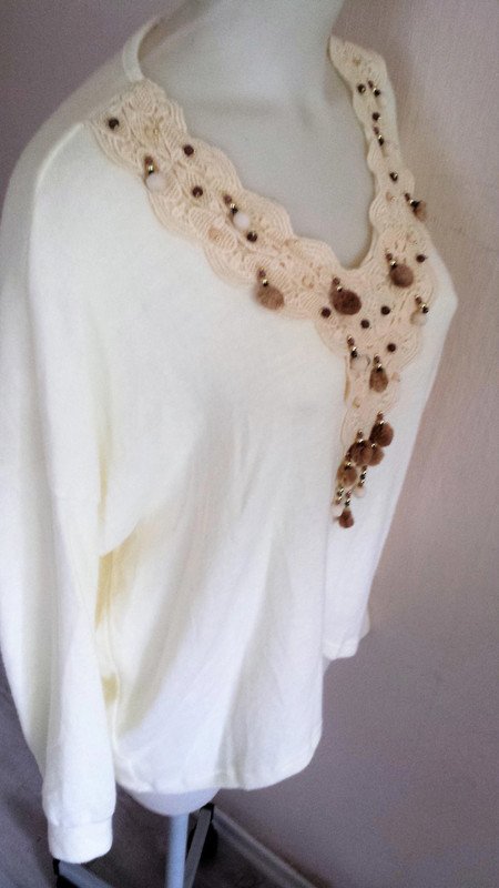 Boho Pulli Pullover Cas Cara Paris mit Aplikationen Hochwertig AA 78 cm Länge 72/80 cm