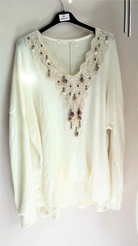 Boho Pulli Pullover Cas Cara Paris mit Aplikationen Hochwertig AA 78 cm Länge 72/80 cm