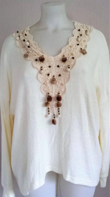Boho Pulli Pullover Cas Cara Paris mit Aplikationen Hochwertig AA 78 cm Länge 72/80 cm