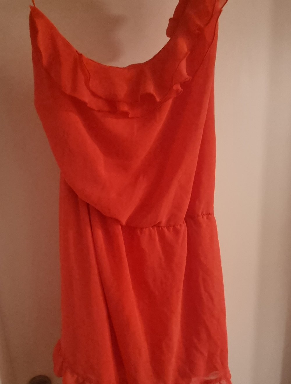 one shoulder kleid