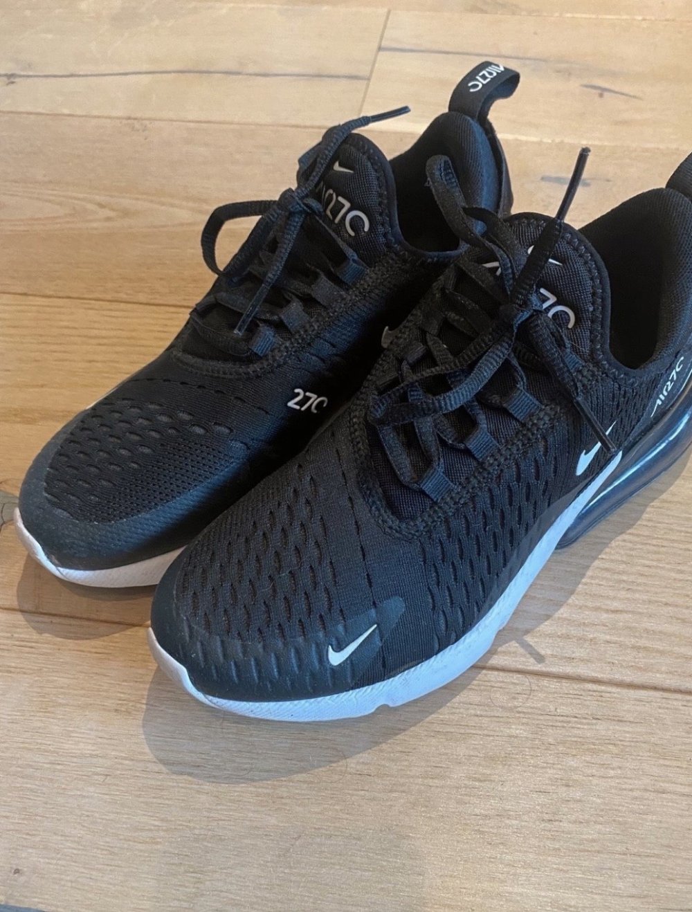 Nike Air 27C