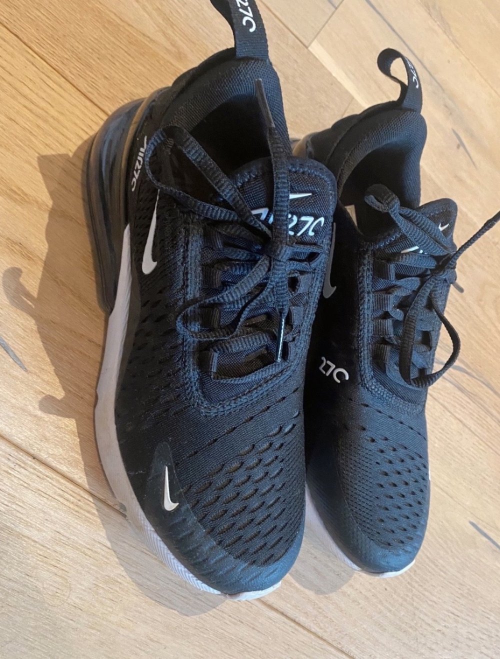 Nike Air 27C