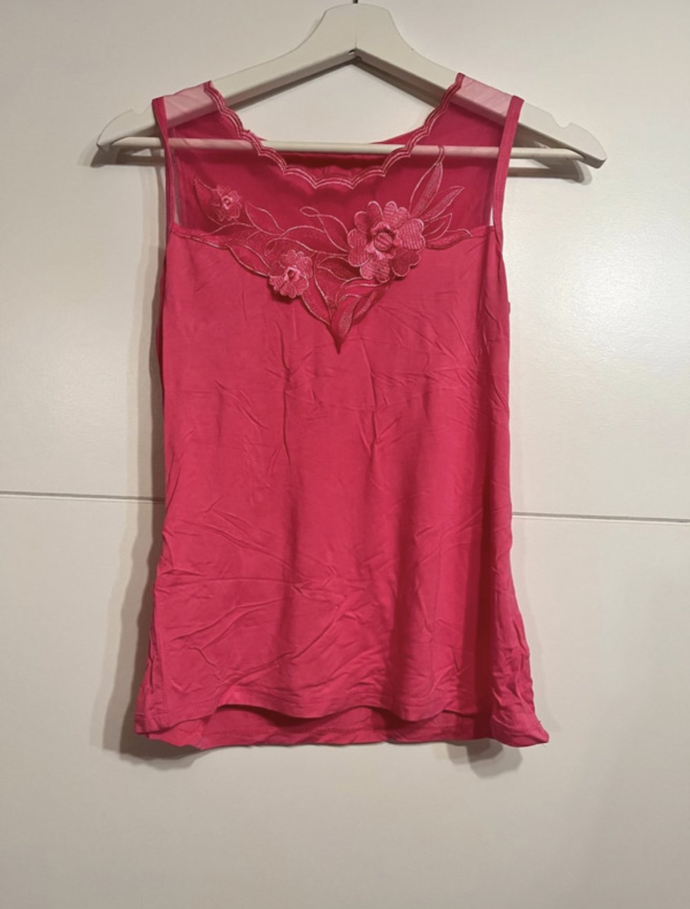 Pinkes top