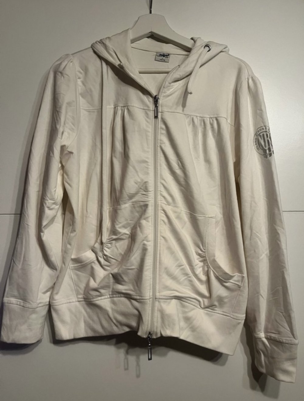 weiße zip jacke