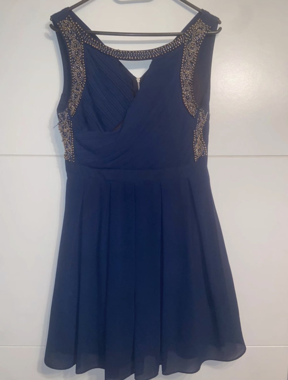 kurzes Kleid