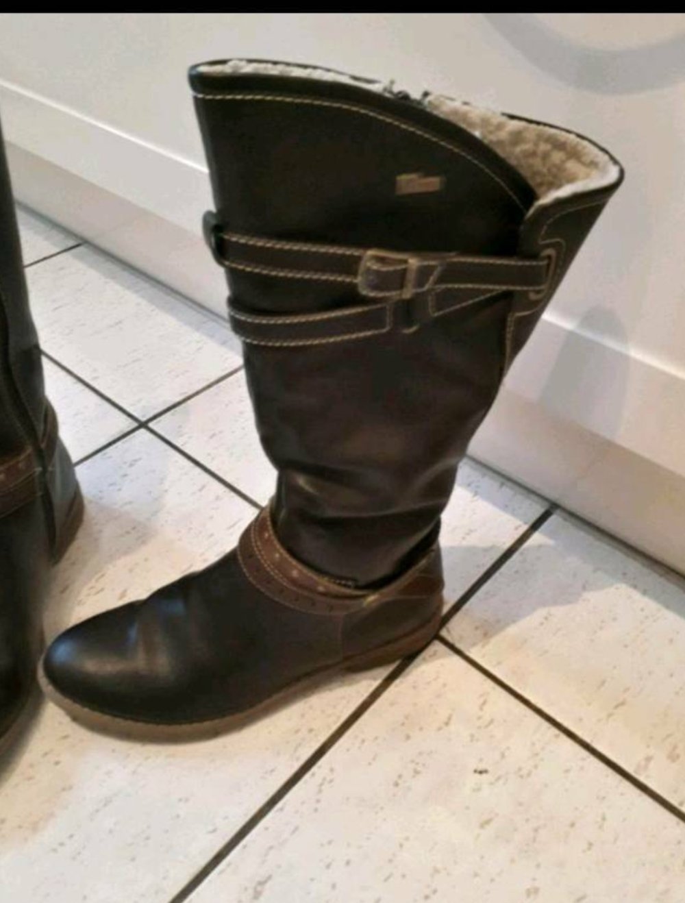 neuwertige Stiefel von S-Oliver Gr 39 Braun gefüttert