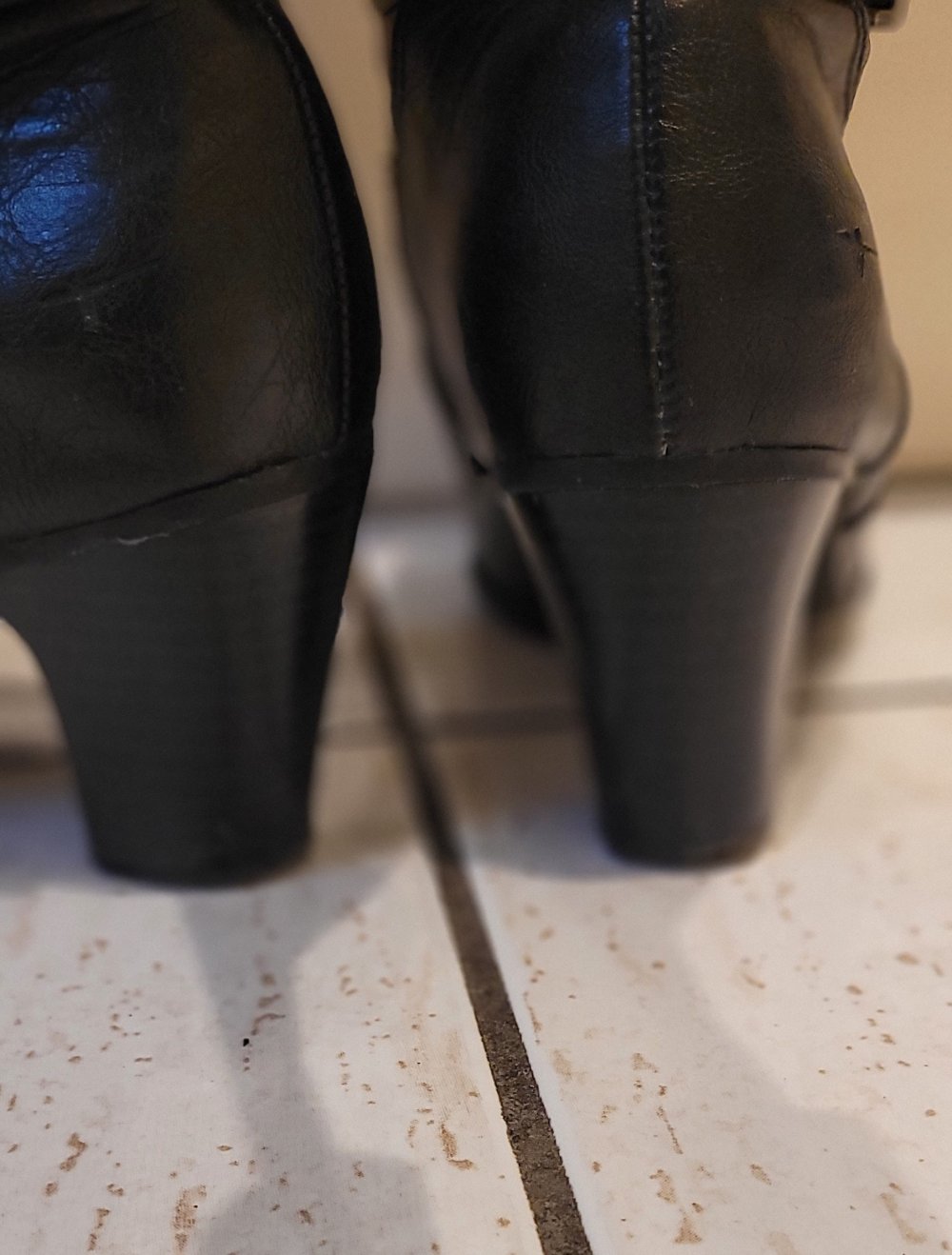 tolle Stiefel von Tamaris Gr 38 schwarz